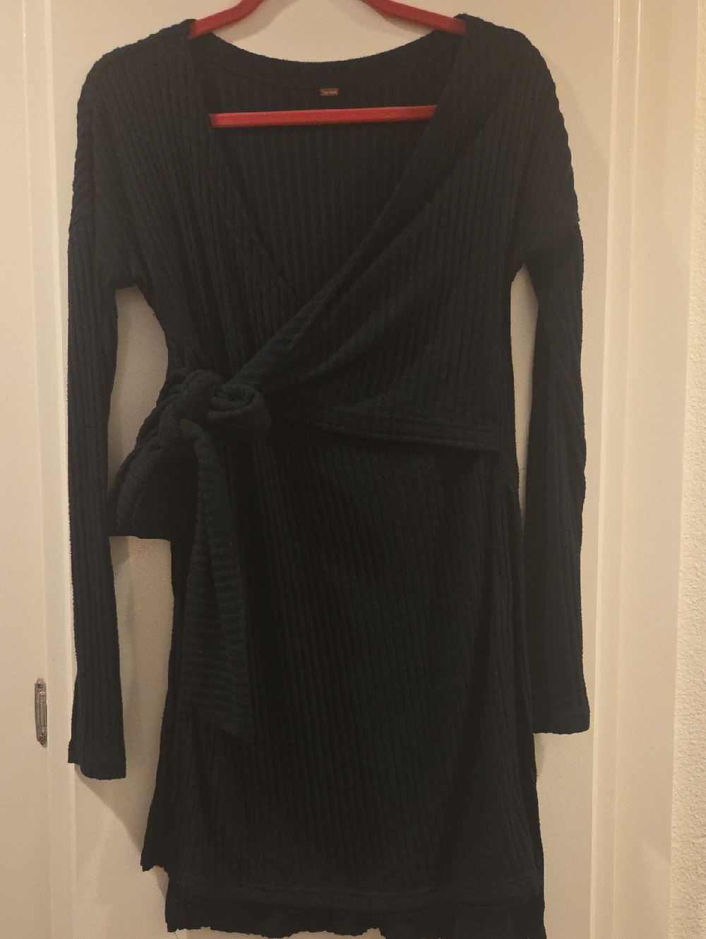 FREE people Black Ribbed Wrap TUNIC with Tie Waist -  Women